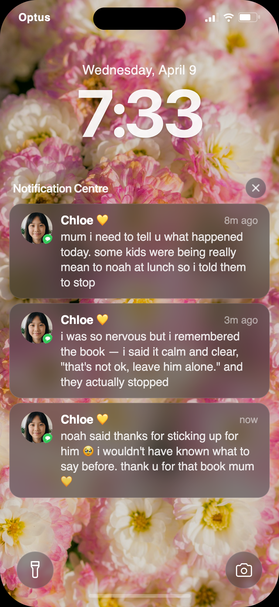 A child texting mum about standing up for a friend at school